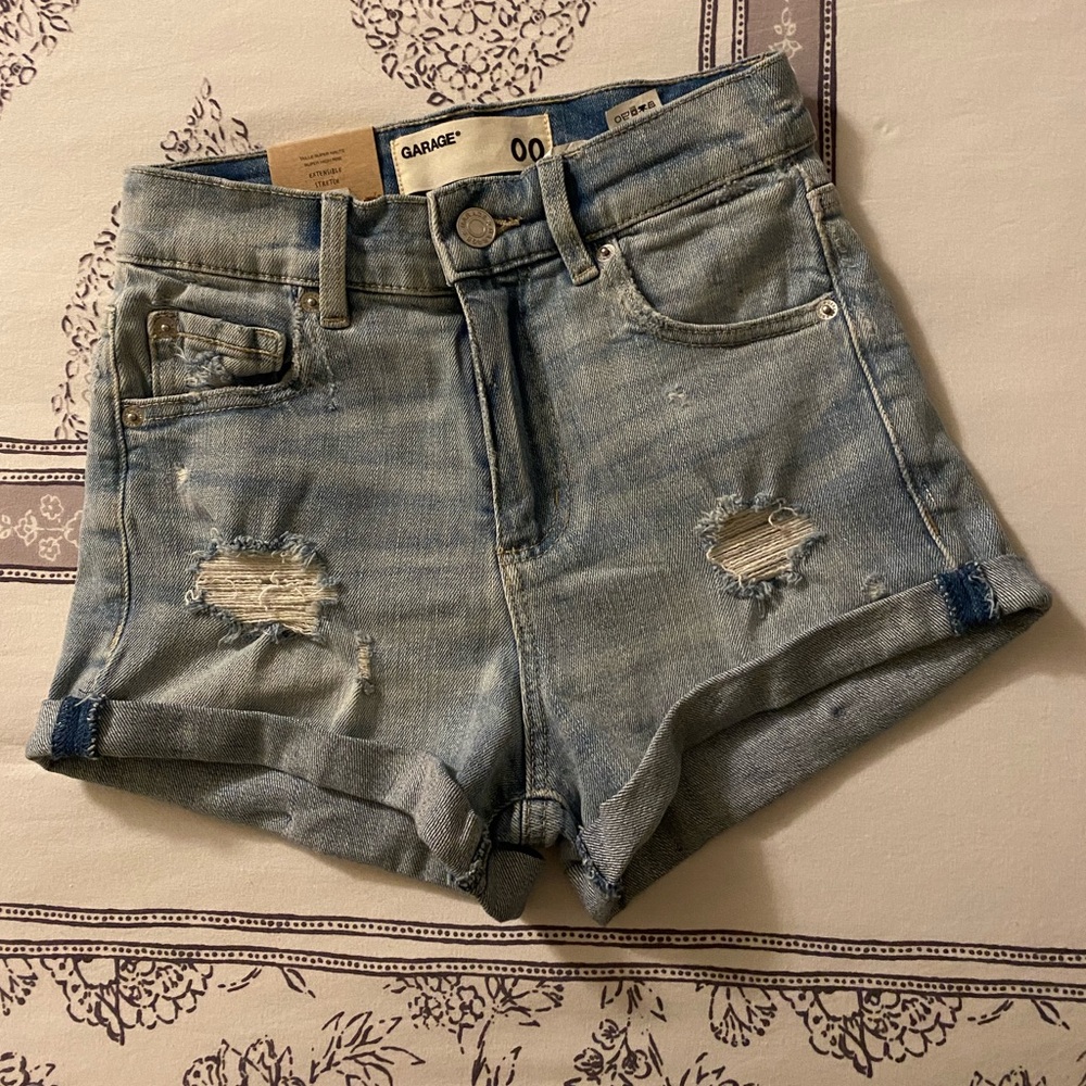 NWT Garage Retro High Waist Short